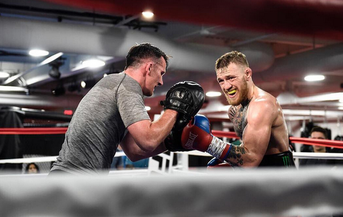 ODABRANE RUKAVICE ZA MEČ DESETLJEĆA McGregor: Floyd nema šanse, rastavit ću ga