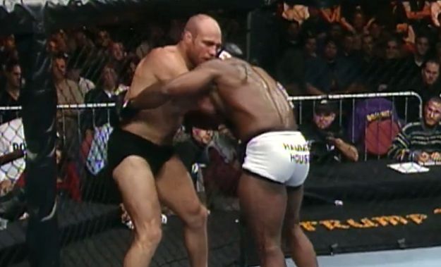 20 godina UFC-a kroz deset minuta