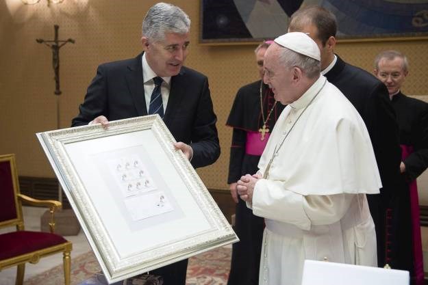 Vatikan: Papa Franjo primio Čovića, pozdravio sve zajednice i religije ujedinjene u BiH