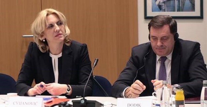 Dan Republike Srpske proglašen neustavnim; Dodik: Neka si tu odluku zavežu za neku stvar