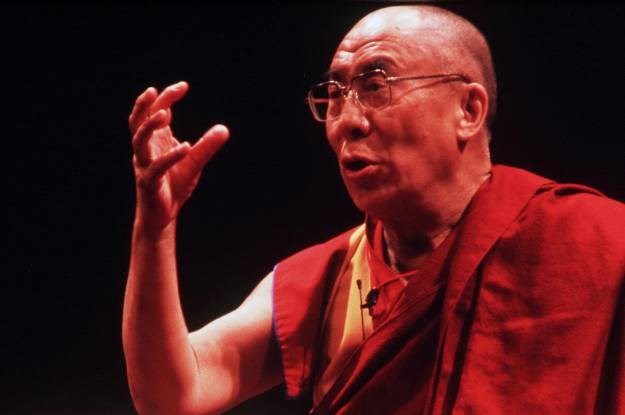 Dalai Lama nakon pariškog pokolja: "Radite na miru i ne očekujte pomoć od Boga ili vlada"