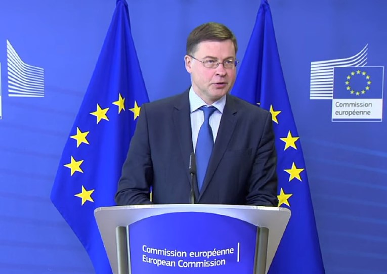 Potpredsjednik Europske komisije o trovanju bivšeg špijuna: "EU čvrsto stoji uz Veliku Britaniju"