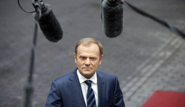 Tusk progovorio o "opasnoj politici" Merkel, zatražio zadržavanje izbjeglica do 18 mjeseci