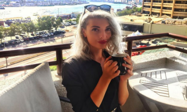Ella Dvornik ima novu genijalnu boju kose