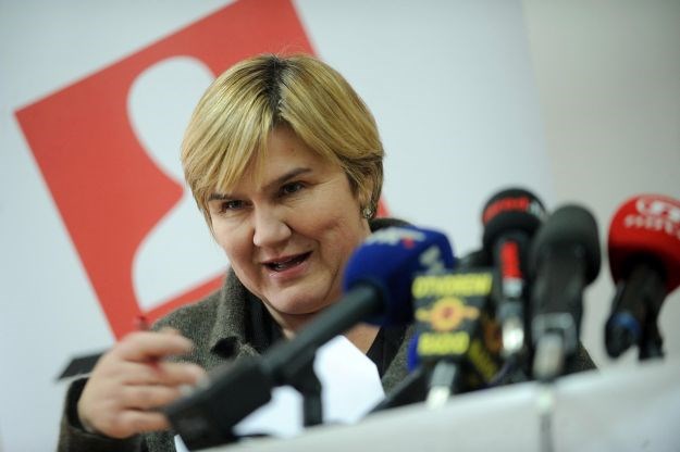 "Obitelj" pita Bauka: Kako to da u Hrvatskoj ima 250.000 više birača nego punoljetnih građana?