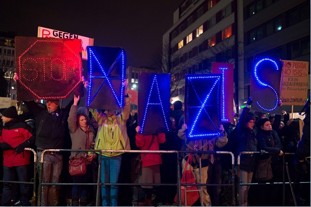 Njemački muslimani žale se da su svakodnevno izloženi napadima