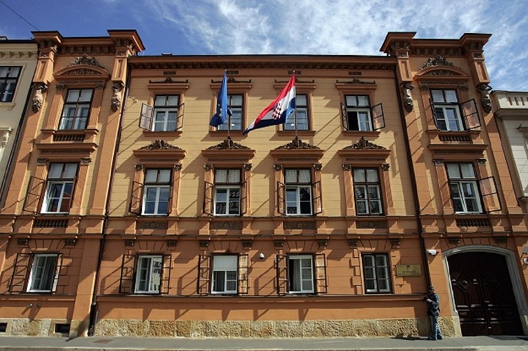Ustavni sud danas objavljuje odluku o konverziji "švicarca"