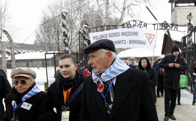 Bizarno: Židovi zarobljeni u Auschwitzu na 70. godišnjicu oslobođenja