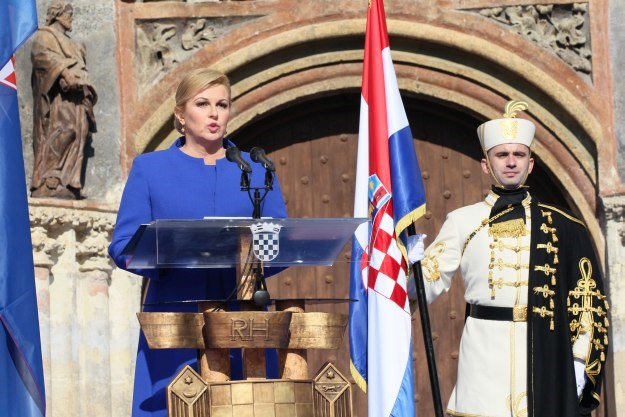 Donosimo vam cijeli govor prve hrvatske predsjednice: Jedna sam od vas, Hrvatska će biti bogata zemlja