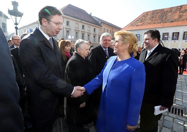 Iznenadni susret: Vučić i Kolinda sastat će se u ponedjeljak u Vukovaru?