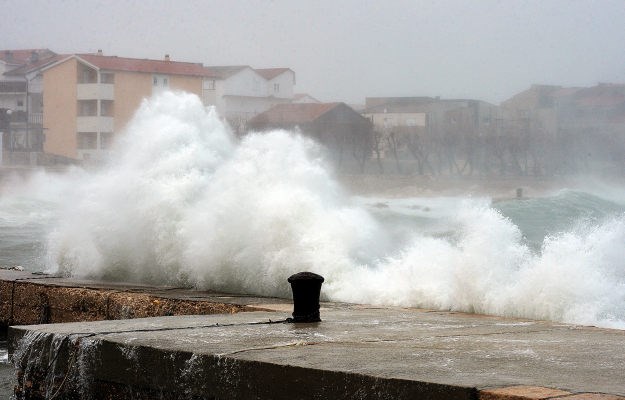 Objavljeno upozorenje: Jadran se priprema za Dan velikih valova