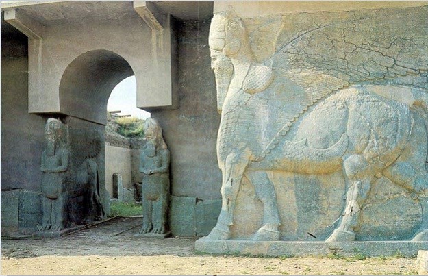 Novi kulturocid: Džihadisti buldožerima porušili povijesni grad Nimrud