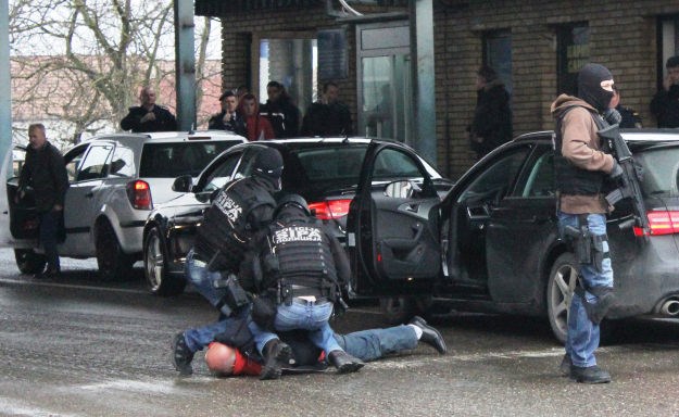 Švedska policija: Uhićeni su članovi bande; Tužiteljstvo BiH: Radi se o terorizmu