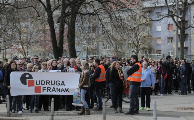 Udruga Franak: Napuštamo radnu skupinu i idemo u masovne prosvjede