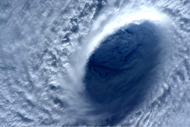 Tajfun Maysak dolazi na Filipine, evakuirano 24.000 ljudi
