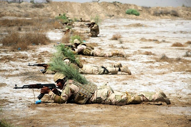 Naoružana skupina u iračkoj pustinji otela 26 lovaca iz Katara
