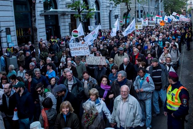 Mađari prosvjedovali protiv korupcije u vladi