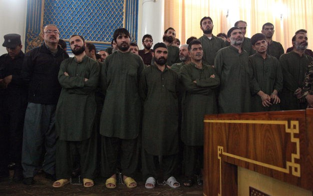 11 policajaca osuđeno na zatvorske kazne: Nisu pomogli Afganistanki koju je rulja pretukla do smrti
