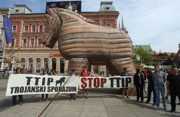 Više od 30 organizacija priprema veliki prosvjed protiv TTIP-a i CETA-e u Berlinu