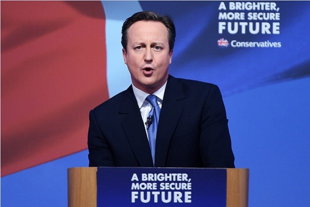 Cameron najavio nove mjere za borbu protiv ekstremizma: Predugo smo bili "pasivno tolerantno društvo"