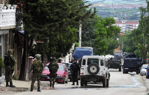 Policija opet blokirala centar Kumanova, pobjegao jedan od uhićenih terorista