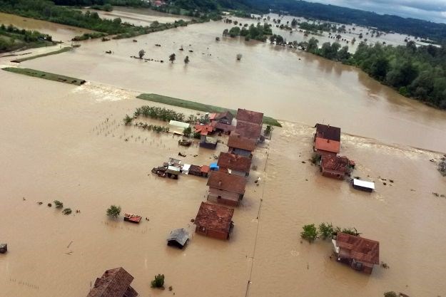 "Odsječeni smo, borimo se": Pogledajte kako su Gunja i okolna mjesta izgledala prije godinu dana
