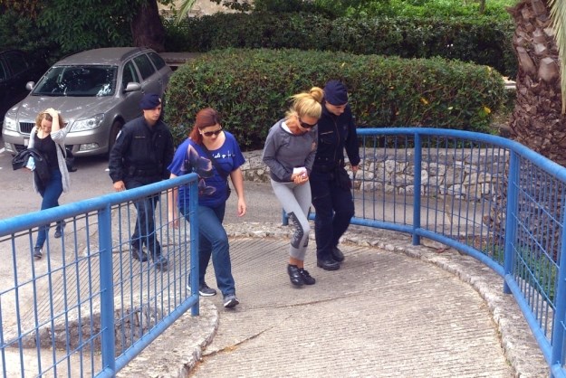 Policija hapsi dilere kokaina i amfetamina u Dubrovniku: Privedeno više osoba, raspisane tjeralice