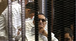 Mubarak ponovo na optuženičkoj klupi zbog ubojstva 800 prosvjednika