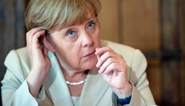 Spiegel: Merkel u lovu na četvrti mandat