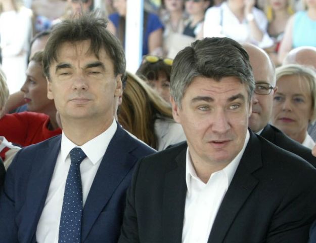 Nesposobni Grčić opet kasni sa softwareom za EU fondove