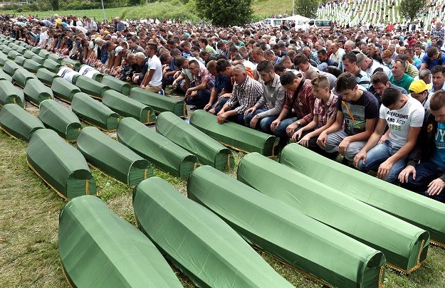 Priprema se rezolucija koja traži prepoznavanje genocida u Srebrenici u obrazovnom sustavu BiH