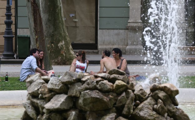 Nikad nije bilo ovako vruće: Padaju temperaturni rekordi u Zagrebu i Kaštelima