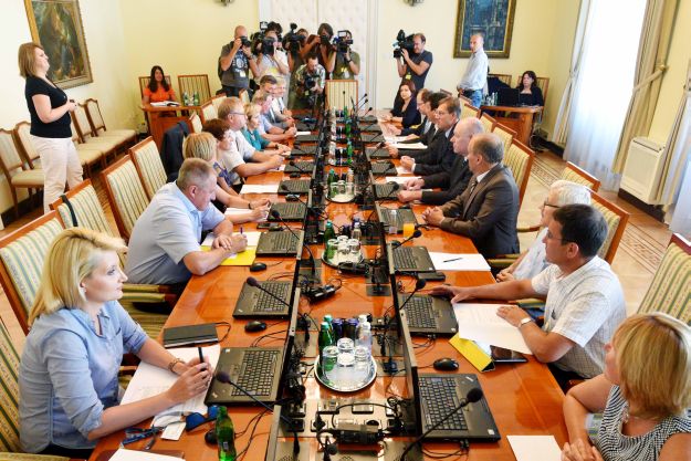 Čak 93 posto Slovenaca želi nastavak arbitraže za rješenje granice s Hrvatskom