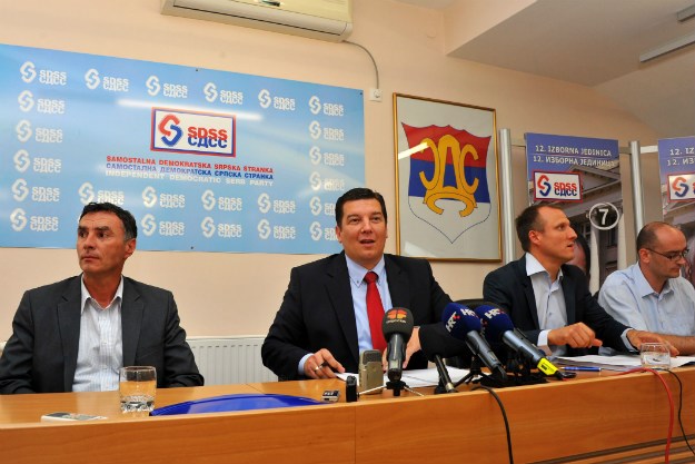 Čelnik osječkog SDSS-a napustio stranku: "Veliki vođa Pupovac štiti samo svoje interese"