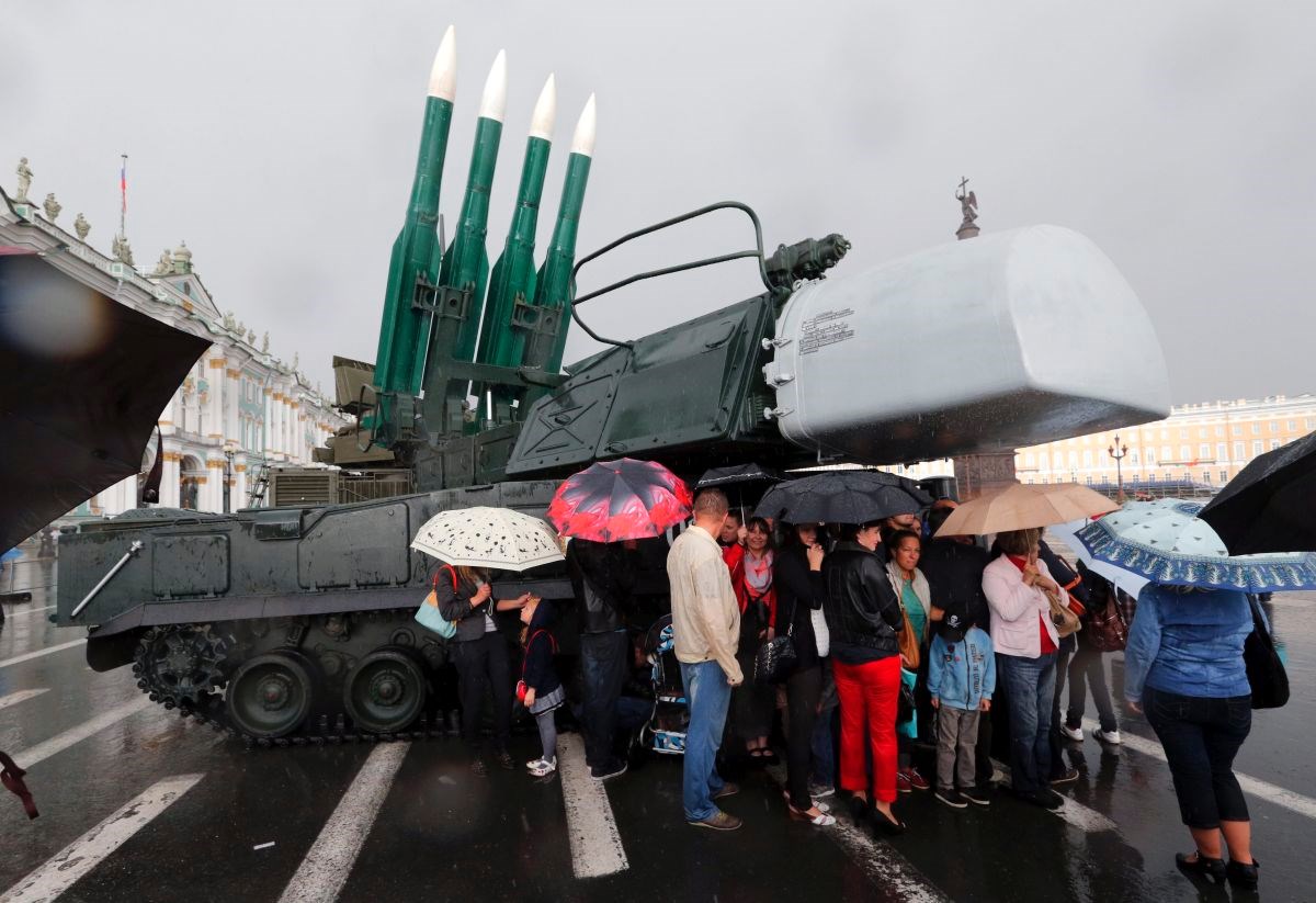 Bjelorusija besplatno naoružala Srbe protuzračnim oružjem i MIG-ovima