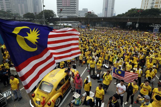 Tisuće Malezijaca na ulicama: Masovni prosvjedi protiv premijera upletenog u korupcijski skandal