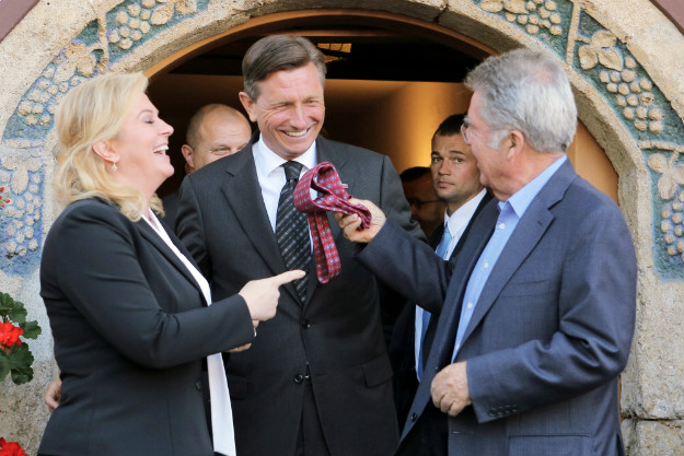 Kolinda i Pahor smiruju tenzije: Usprkos arbitraži Slovenija i Hrvatska trebaju nastaviti surađivati