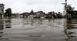 Više od 250 mrtvih u sezoni monsuna u Indiji