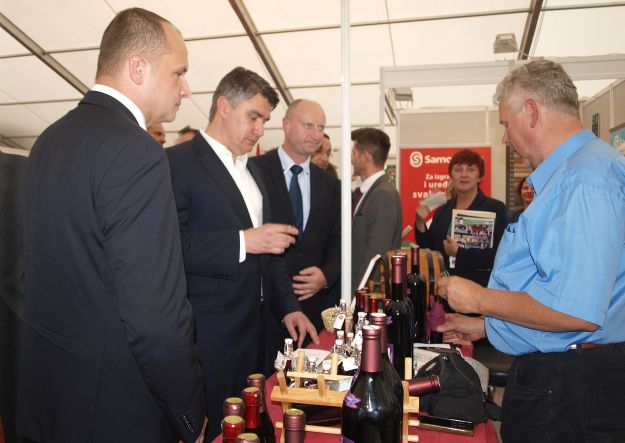 Milanović: Država smo bez GMO-a i to ćemo ostati