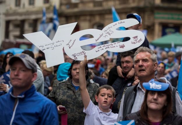 Škotska daje pravo glasa starijima od 16 godina