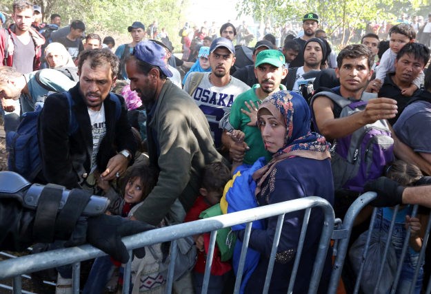 Ostojić o izbjegličkoj krizi: Hrvatski kapaciteti su popunjeni