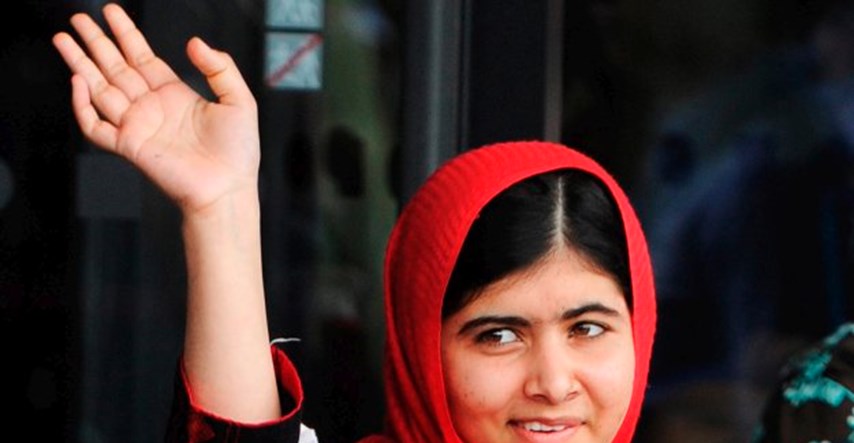 Malala političarima: Kupujte knjige, ne metke