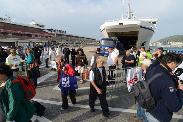 Potpisano sufinanciranje izgradnje i obnove trajektnih luka u Trogiru i Supetru