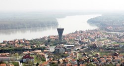 Izaslanstvo Vlade demokratskog jedinstva u Vukovaru: "Svaki je građanin Vukovara heroj"