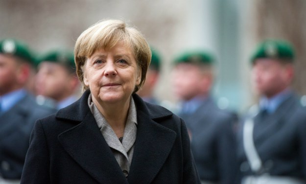 Merkel čestitala Kolindi