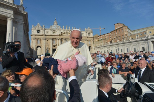 Dvije godine pape Franje: Neki mu već "gledaju na sat" brojeći mu godine