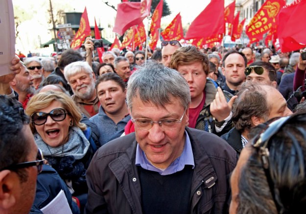 Talijanski sindikati objavili rat Renzijevoj vladi: Tisuće u Rimu prosvjedovale protiv reforme rada