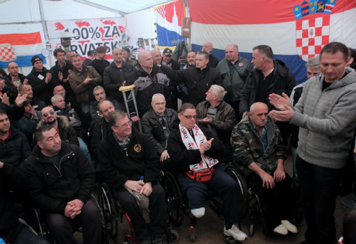 Veterani traže da ih se stavi u Ustav
