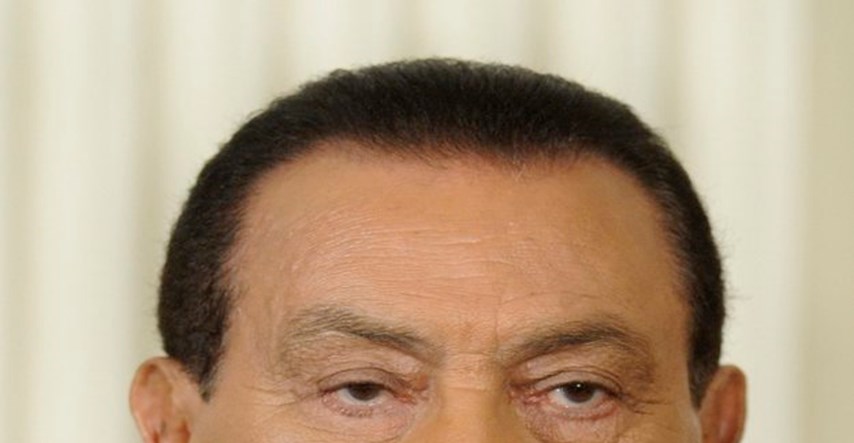 Sud u Egiptu ukinuo presude za pronevjeru Mubaraku