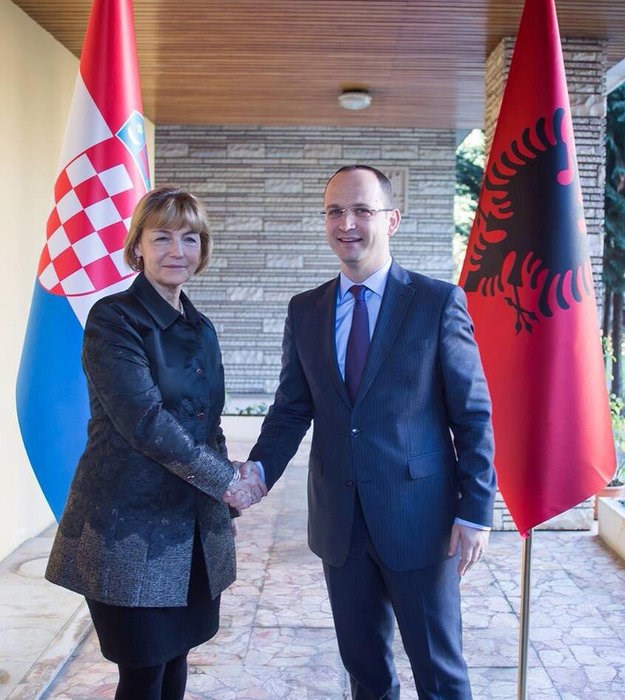 Albanski političari ugostili Pusić: "Odnosi s Hrvatskom su prioritet"